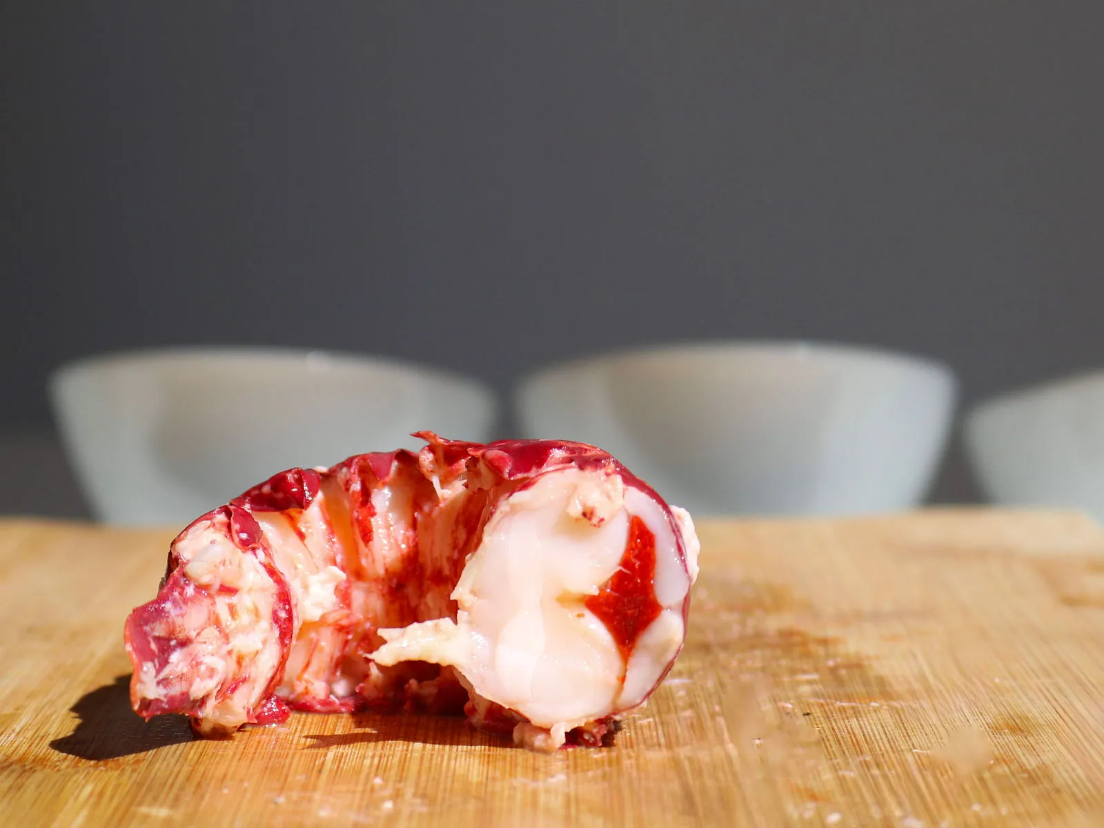 Queue de homard rôtie préparée avec minutie par le Chef